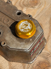 Load image into Gallery viewer, Tire Dude Oil Cap (Fits all Toyotas with screw on style cap)