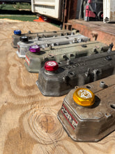 Load image into Gallery viewer, Tire Dude Oil Cap (Fits all Toyotas with screw on style cap)