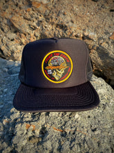 Load image into Gallery viewer, Cover the earth foam trucker black
